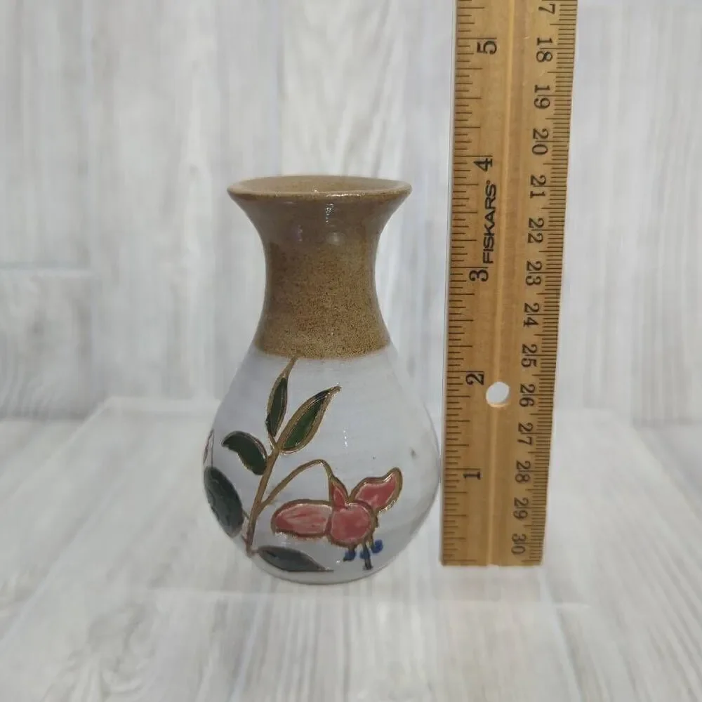 Fuchsia Pottery Waterford by The O'Neill Family 4